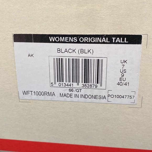 Hunter Women’s Original Tall Rain Boots - Picture 9 of 9